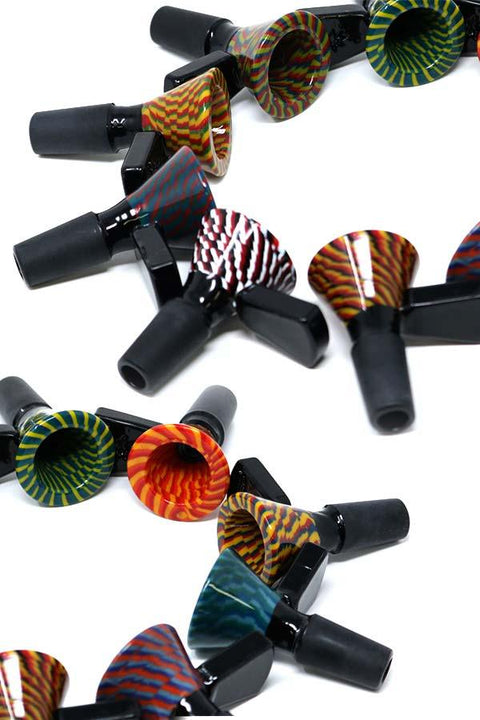 Preemo | 14mm Tri-Colored Twist Bowl - Peace Pipe 420